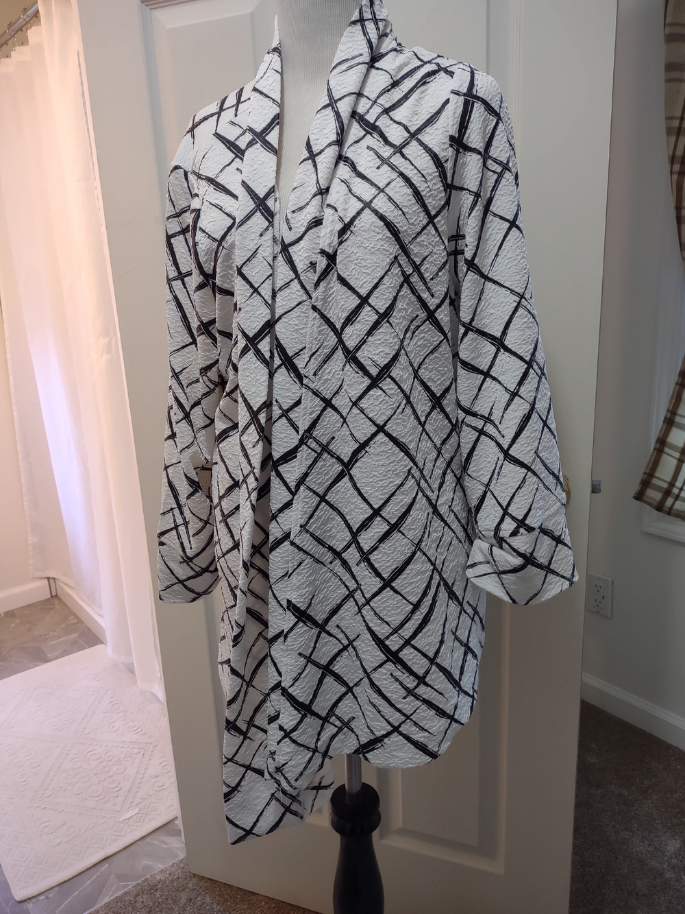 Chico's White Open-Front Textured Waterfall Cardigan with Black Abstract Grid
